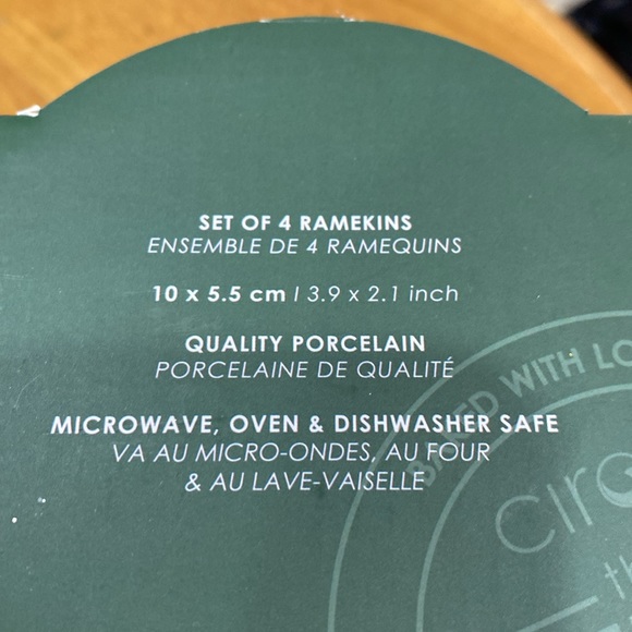 NWOT.  Circa the Bakehouse, set of 4, ceramic ramekins. - Picture 4 of 9